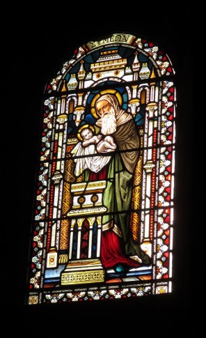 아기 예수를 안은 성 시메온_photo by Antiquary_in the Church of St Mary de Haura in Shoreham-by-Sea_England UK.jpg